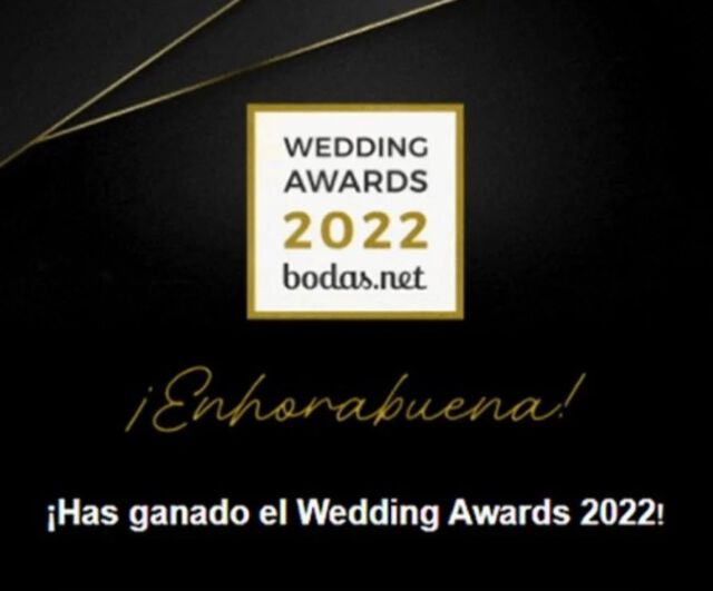 Por 8° año consecutivo hemos recibido el galardón de los #weddingawards en este 2022. Gracias a todas las parejas que habéis confiado en nosotros para vuestro #grandia y habéis valorado nuestro trabajo. Seguiremos trabajando para conseguirlo de nuevo. #GRACIAS  #tufotomatondeboda #novios #mecaso #wedding #premio